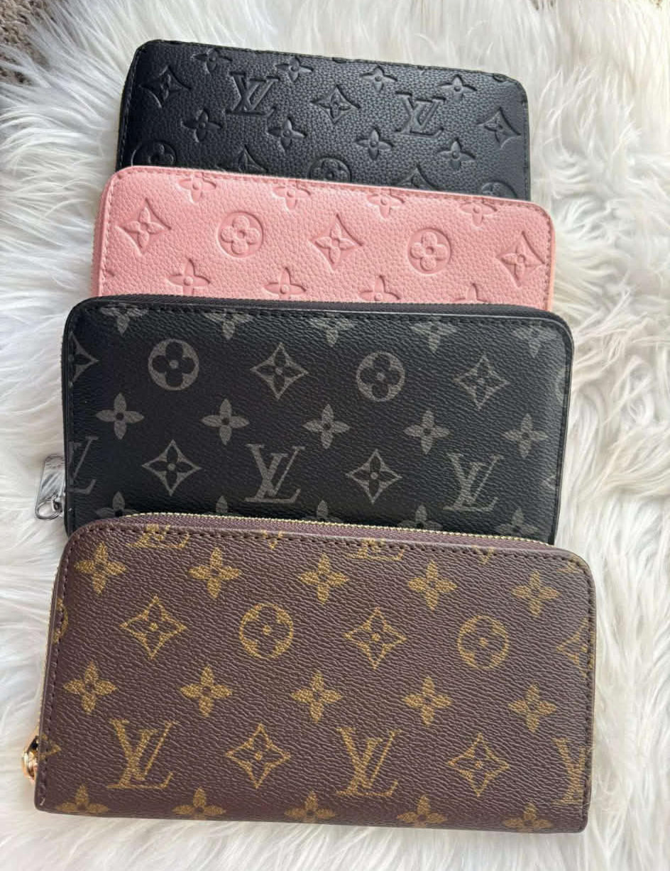 Wallet with box - LIGHT PINK & ALL BLACK ONLY