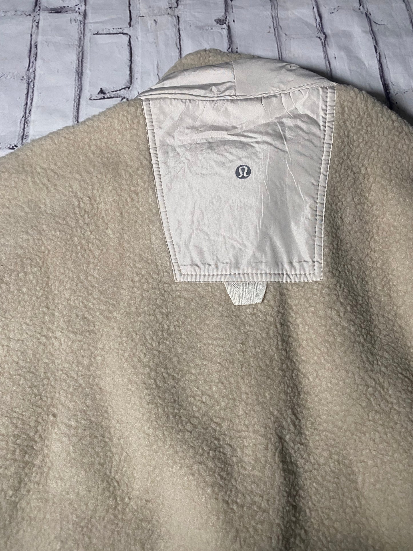 ๐ Sherpa Button Vest - Size Women Large