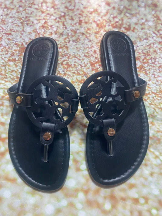 Women Matte Black Sandals Size 8
