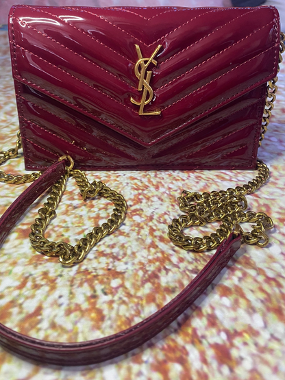Crossbody with Gold Chain