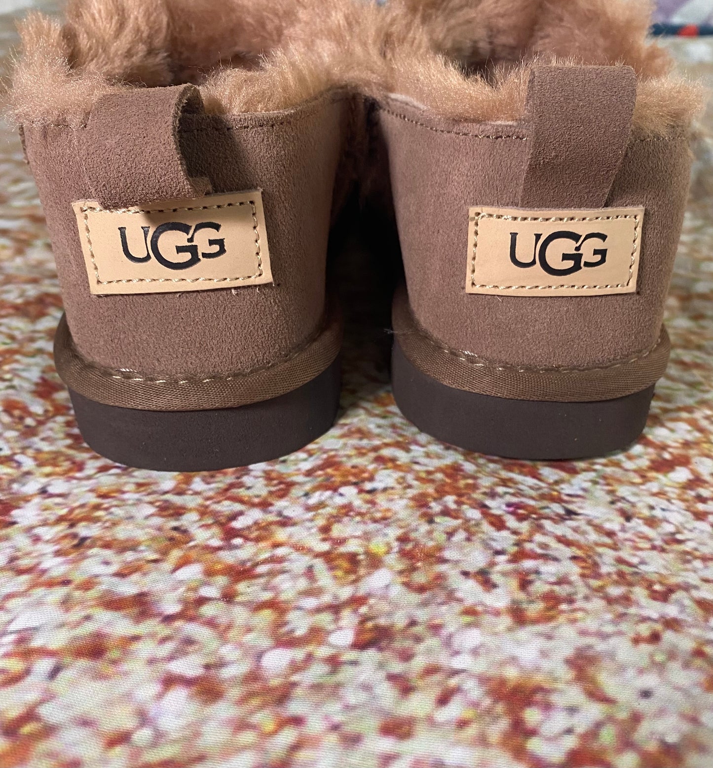 Women UGG Mini Boots Size 9 (Fits as a 7)