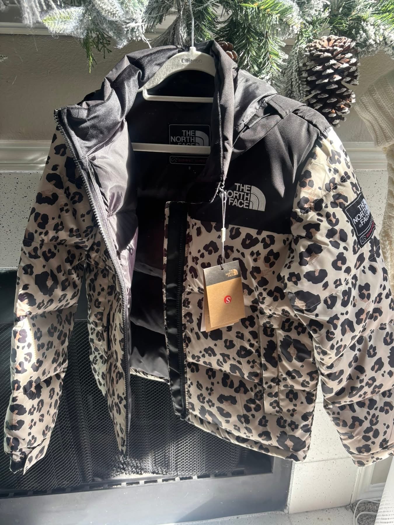 Women Leopard Down Puffer Jacket  - Size Medium