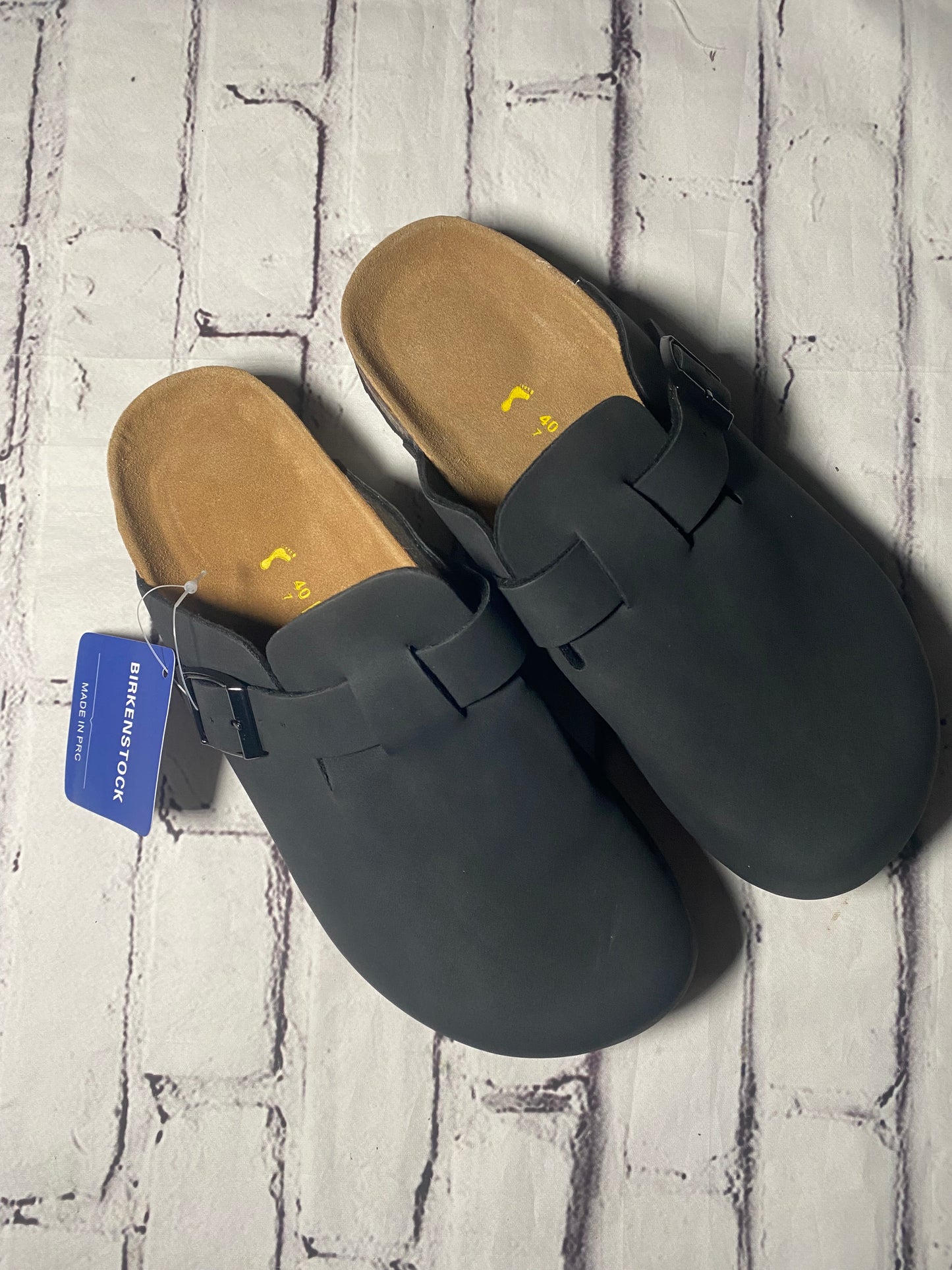 Black leather Clogs - Women Size 40 (9-9.5)