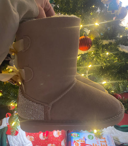 Youth 2Y Boots with Rhinestones & Bows (fits as 12-1Y)