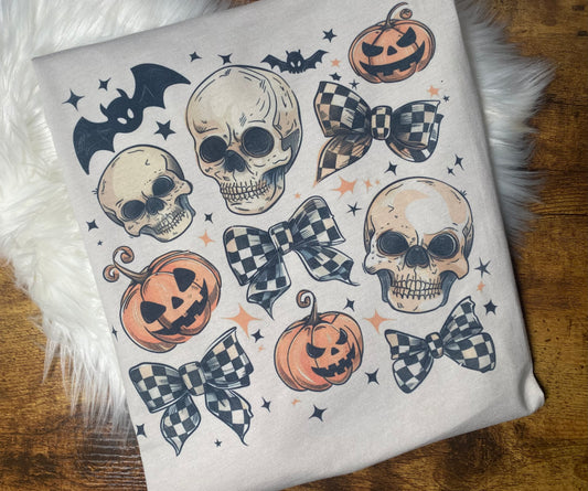 Skull & Pumpkins Halloween Tee