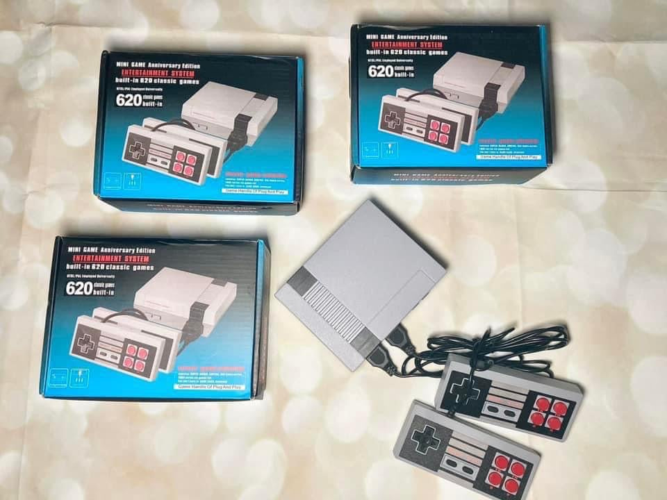 Mini game console